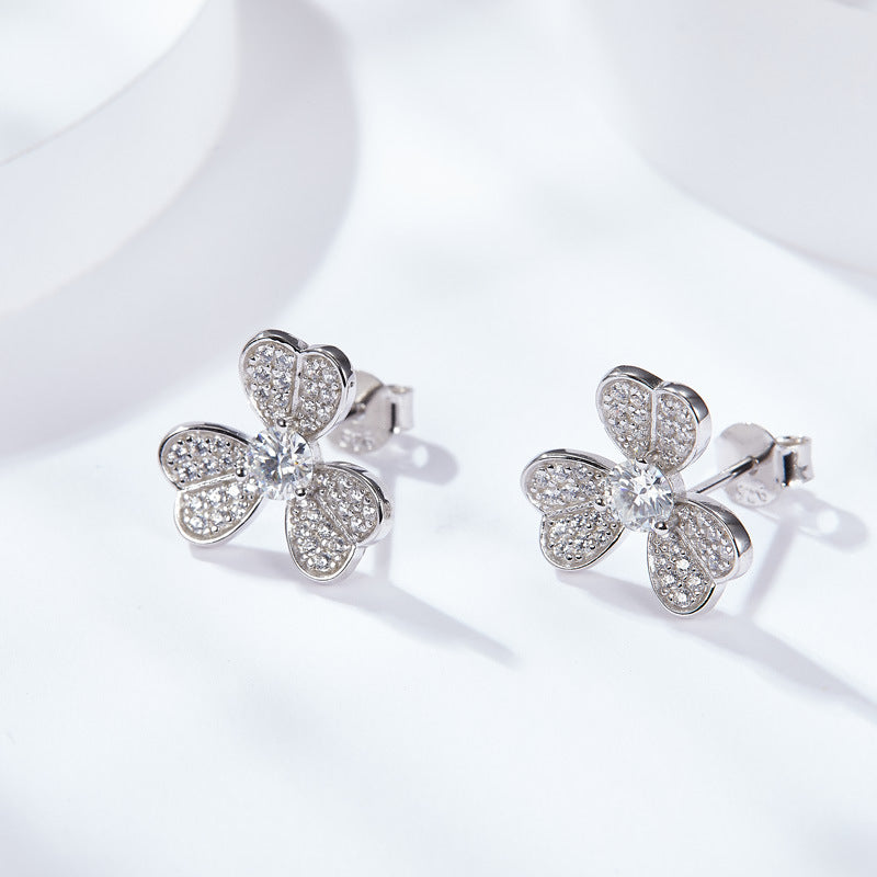 Jzora handmade lucky clover moissanite simple sterling silver earrings